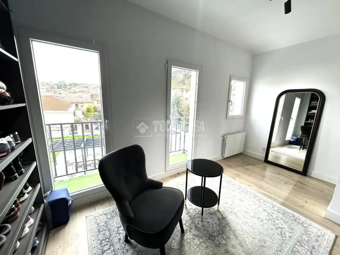 Habitación de Casa o chalet en venta en Villalbilla con Calefacción y Piscina