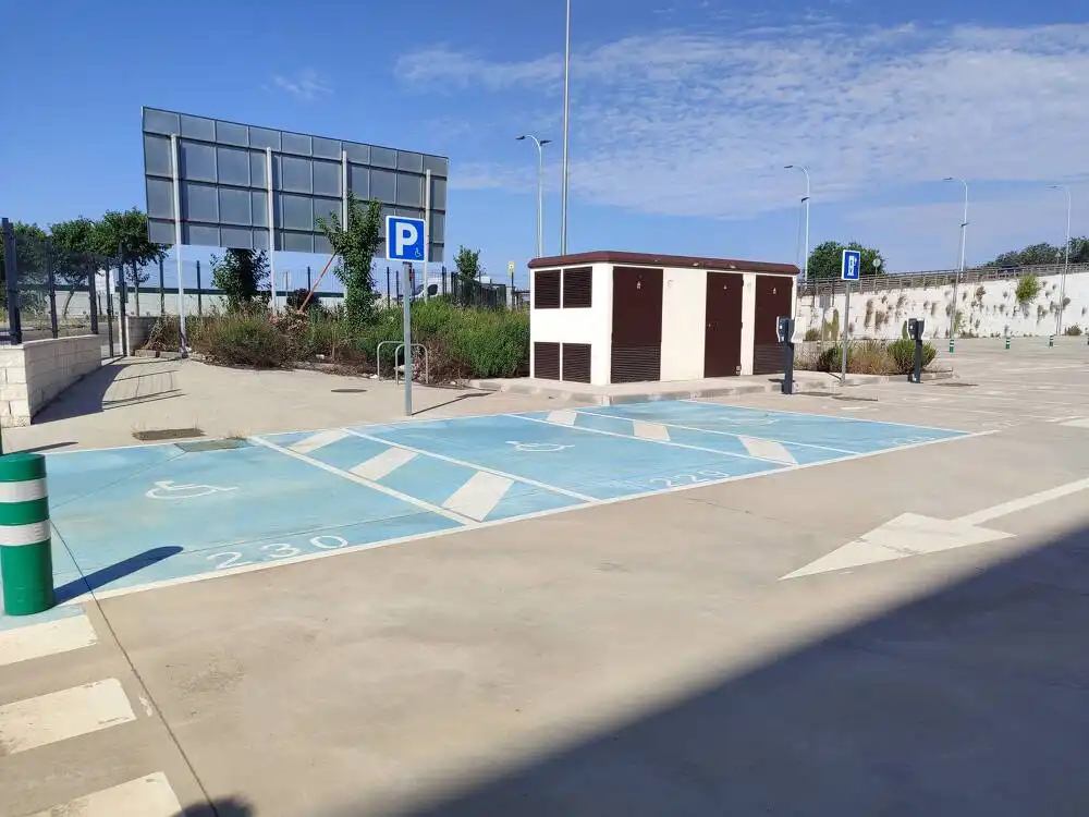 Parking of Industrial buildings for rent in Azuqueca de Henares