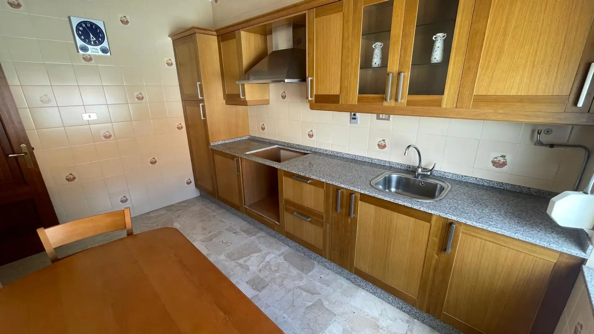 Cuina de Edifici en venda en Narón