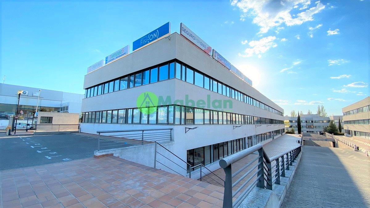 Vista exterior de Oficina de lloguer en Las Rozas de Madrid amb Aire condicionat i Calefacció