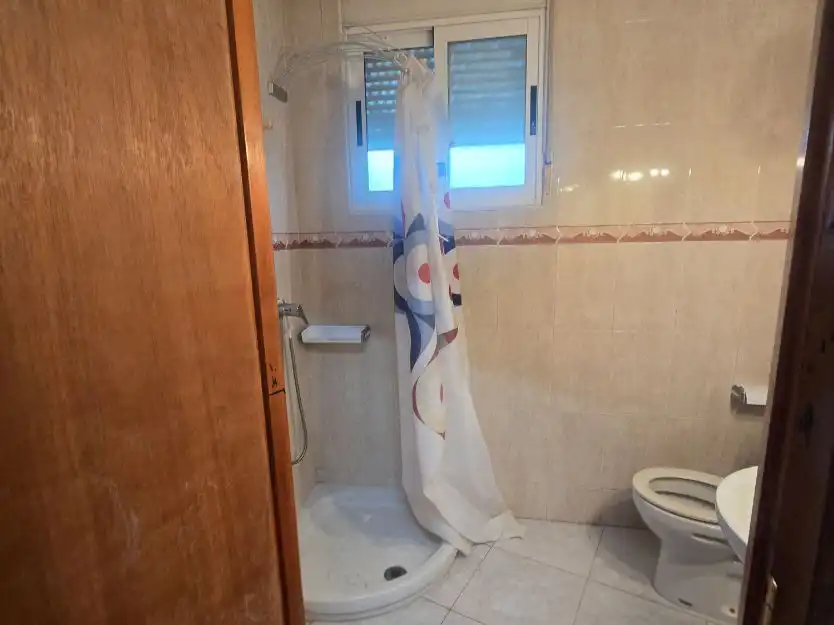 Badezimmer von Haus oder Chalet zum Verkauf in Sant Jaume d'Enveja mit Klimaanlage, Terrasse und Balkon