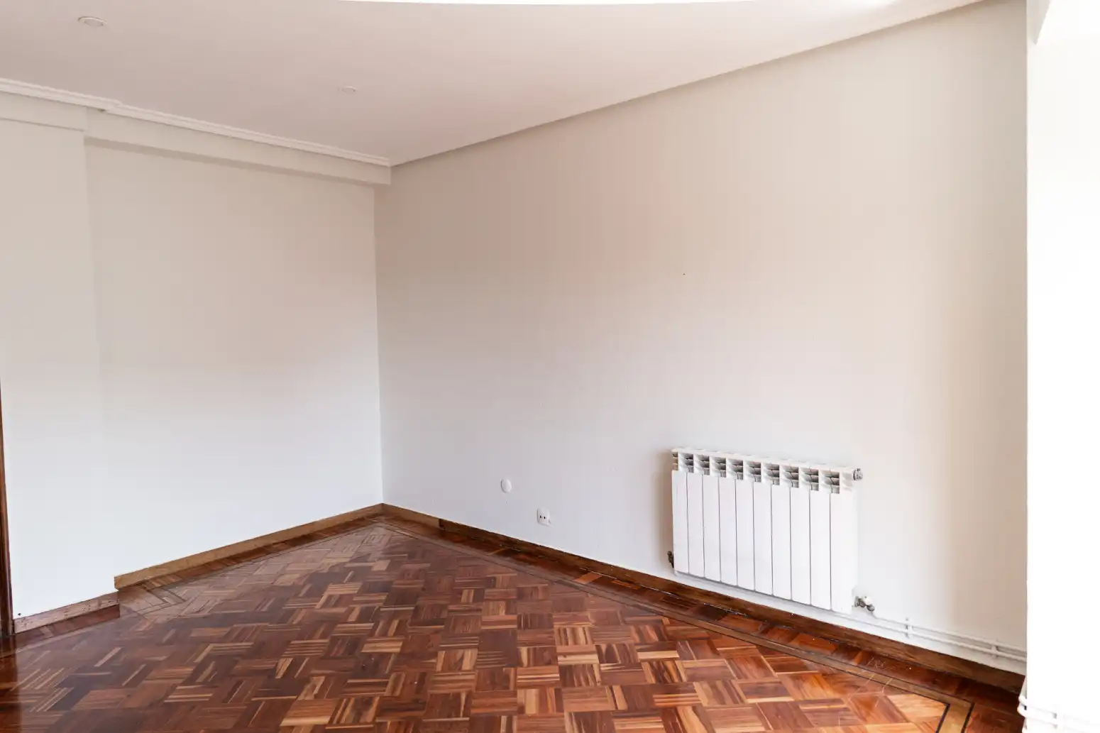 Piso en venta en Avilés con Calefacción