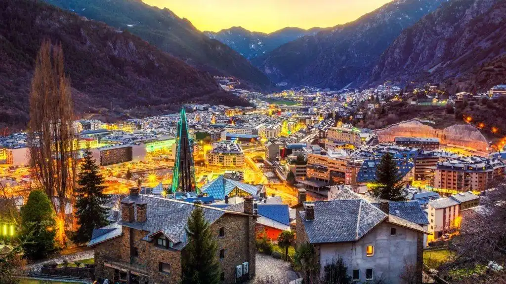 Locale commerciale in affitto a Les Escaldes, imagen 3