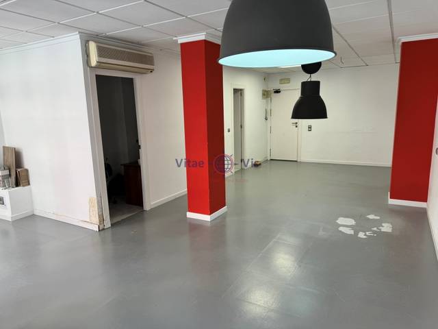 Oficina en Alquiler en Calle Poeta Carlos Mellado en San Mateo