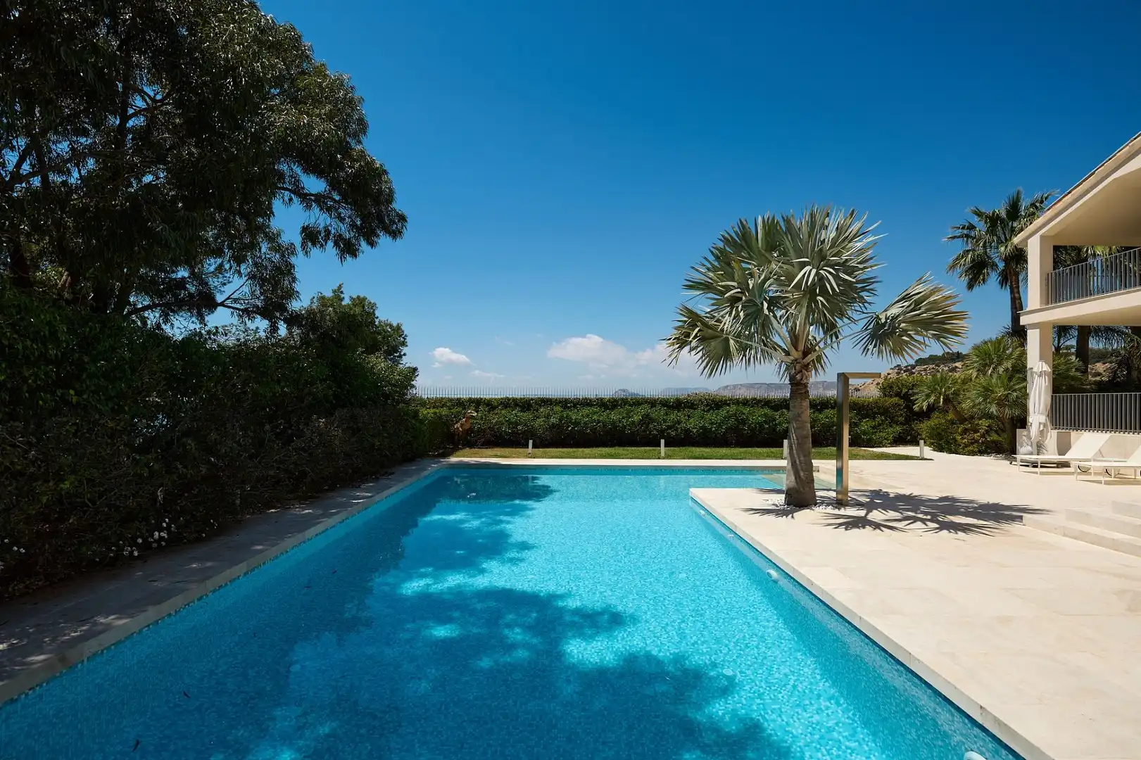 Piscina de Casa o xalet en venda en Alicante / Alacant amb Aire condicionat, Calefacció i Jardí privat