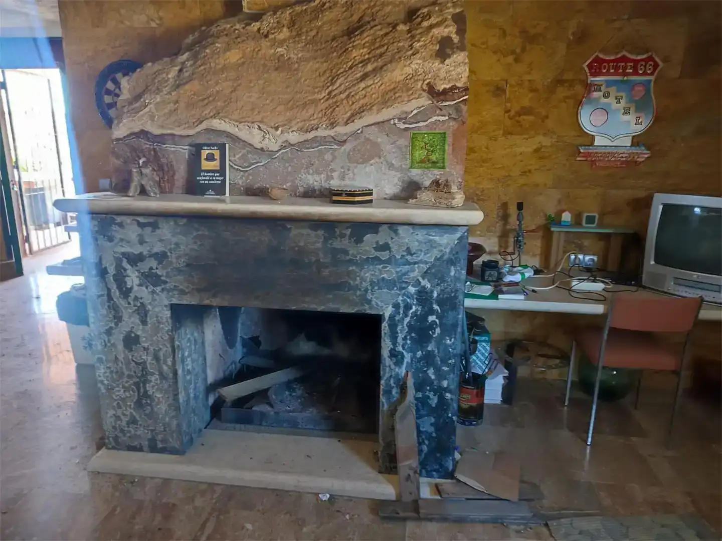 Cuina de Finca rústica en venda en Urrácal amb Jardí privat