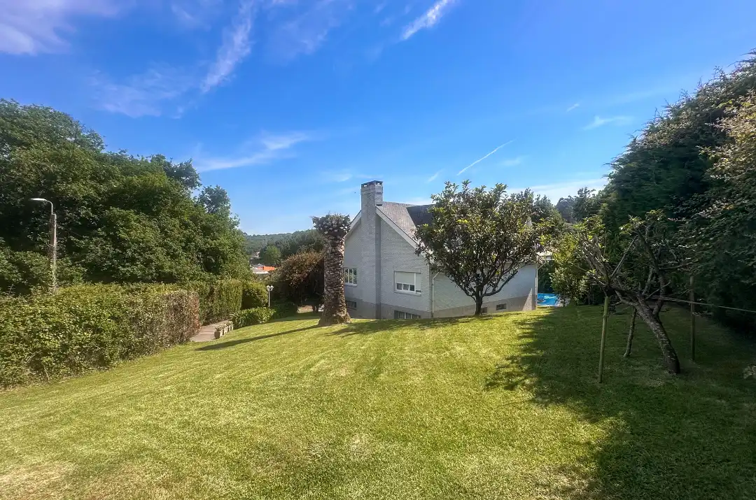Jardín de Casa o chalet en venta en Camargo con Calefacción, Jardín privado y Terraza
