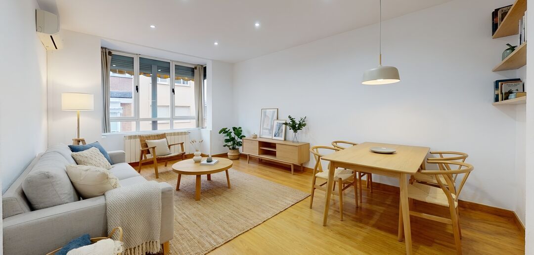 Sala d'estar de Pis de lloguer en  Madrid Capital amb Aire condicionat i Calefacció