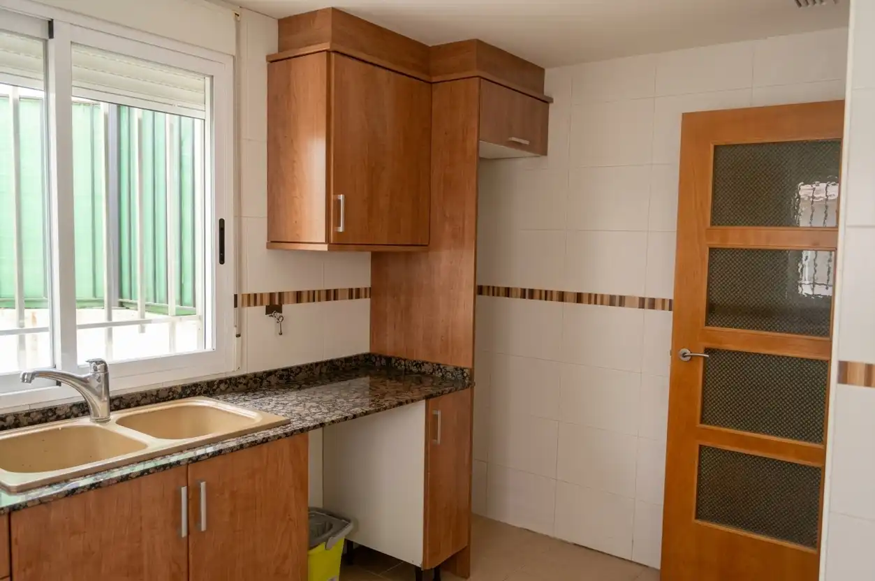 Flat with lift for sale in Aldaia, imagen 7