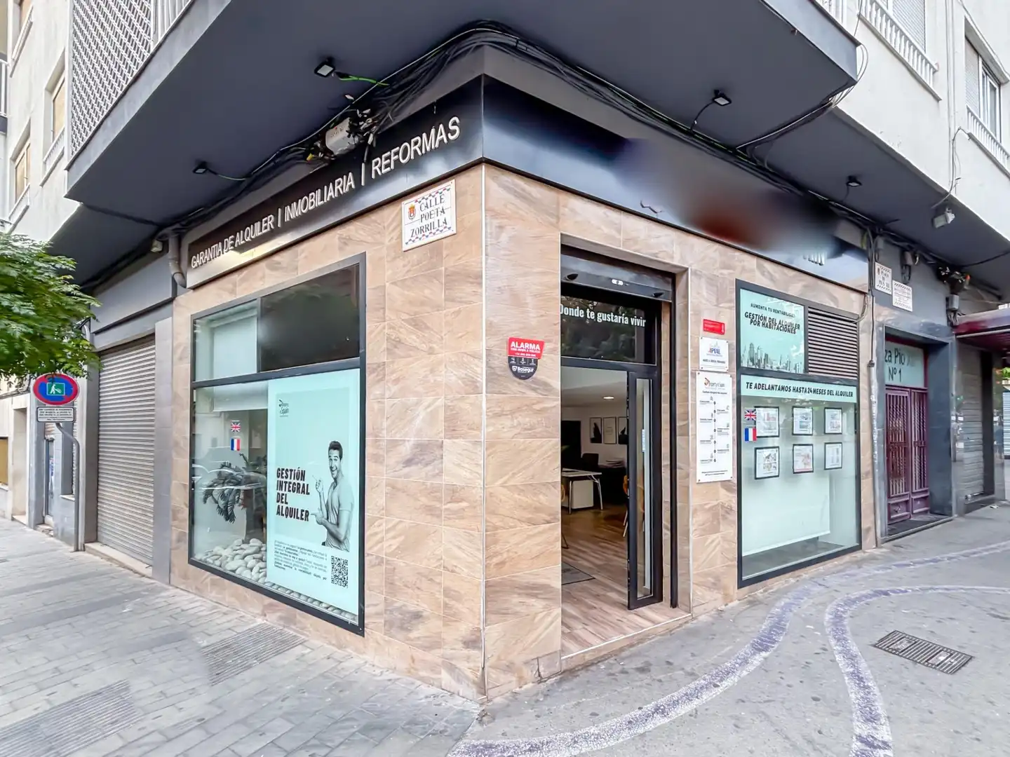 Office for rent in Pla - Carolinas