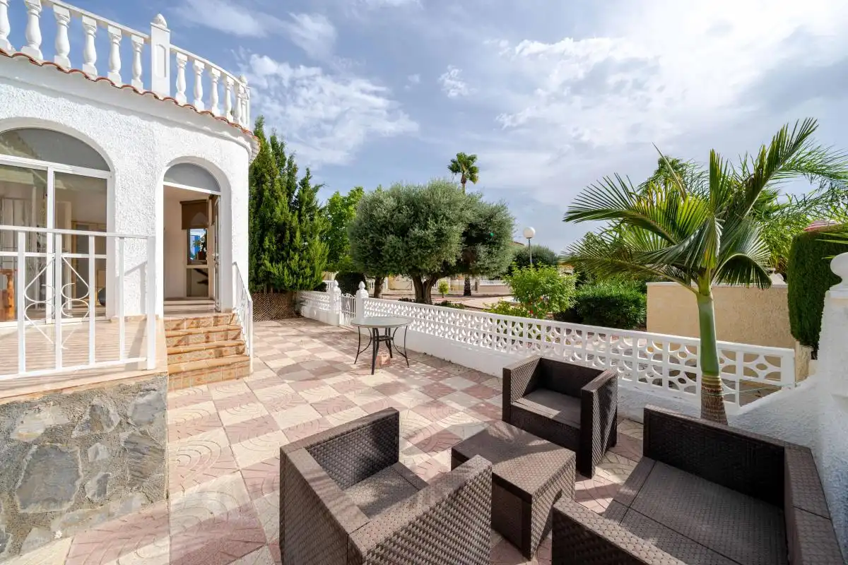 Terraza de Casa o chalet de alquiler en Elche / Elx con Aire acondicionado, Calefacción y Jardín privado