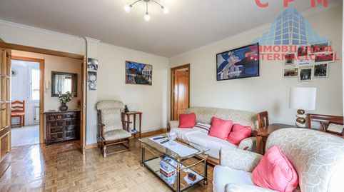 Foto 2 de Piso en venta en Canillejas, Madrid Capital