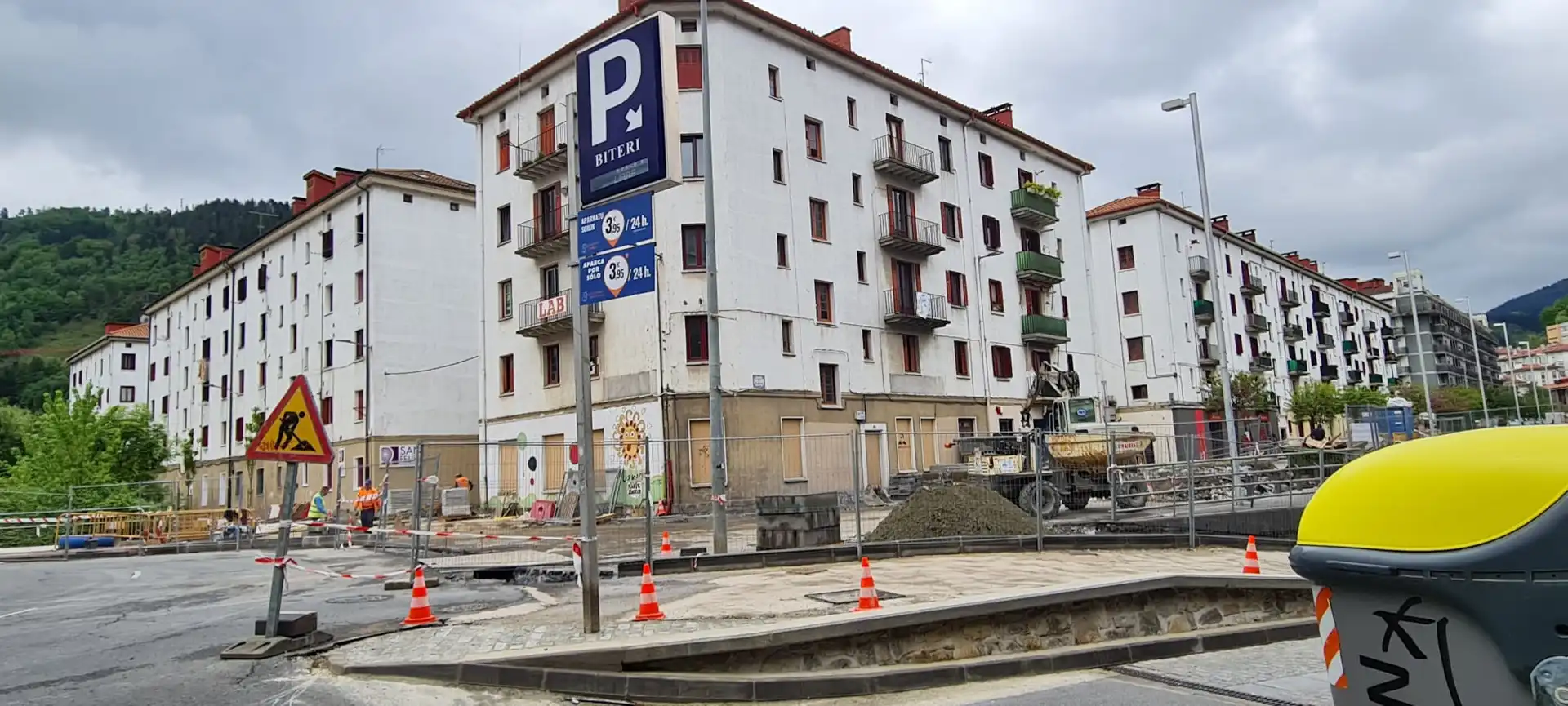 Einzelparkplatz mit Aufzug zur Miete in Arrasate / Mondragón