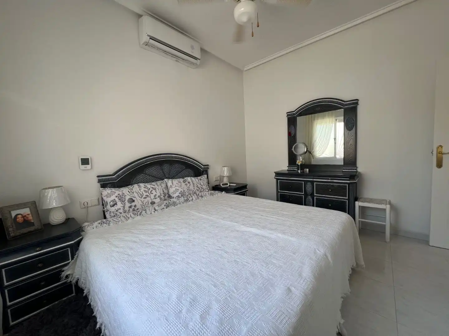 Bedroom of Houses for sale in Rojales