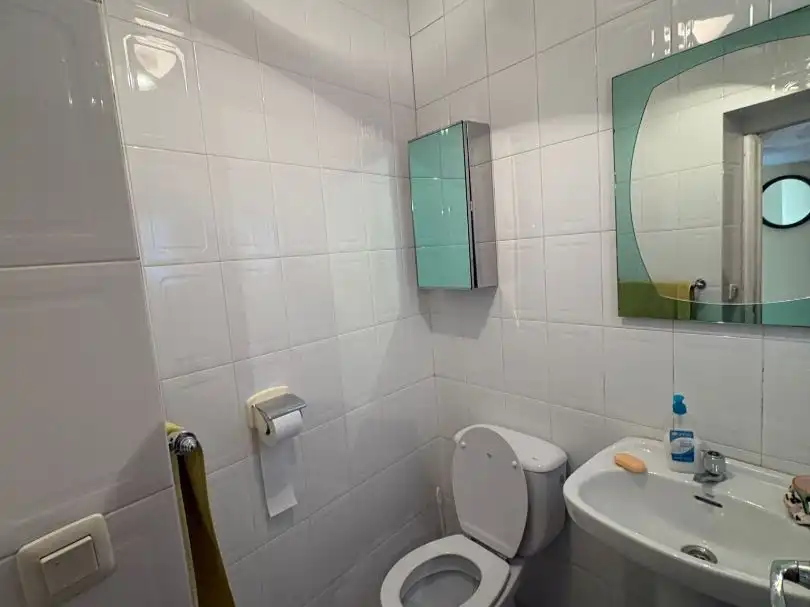 Baño de Piso en venta en Palomera con Balcón