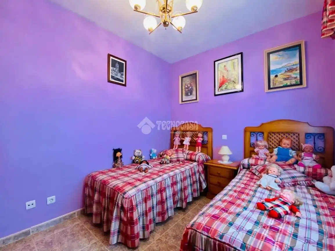 Bedroom of Country homes for sale in Cubillas de Santa Marta  with Heating
