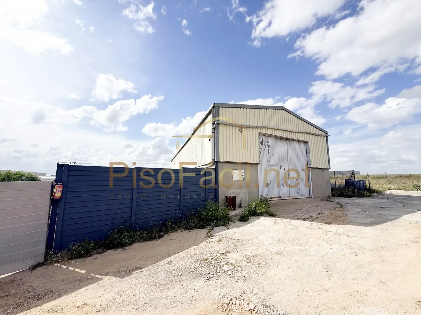 Nave industrial en venta en Casarrubuelos
