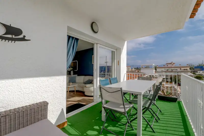 Terrassa de Pis en venda en Empuriabrava