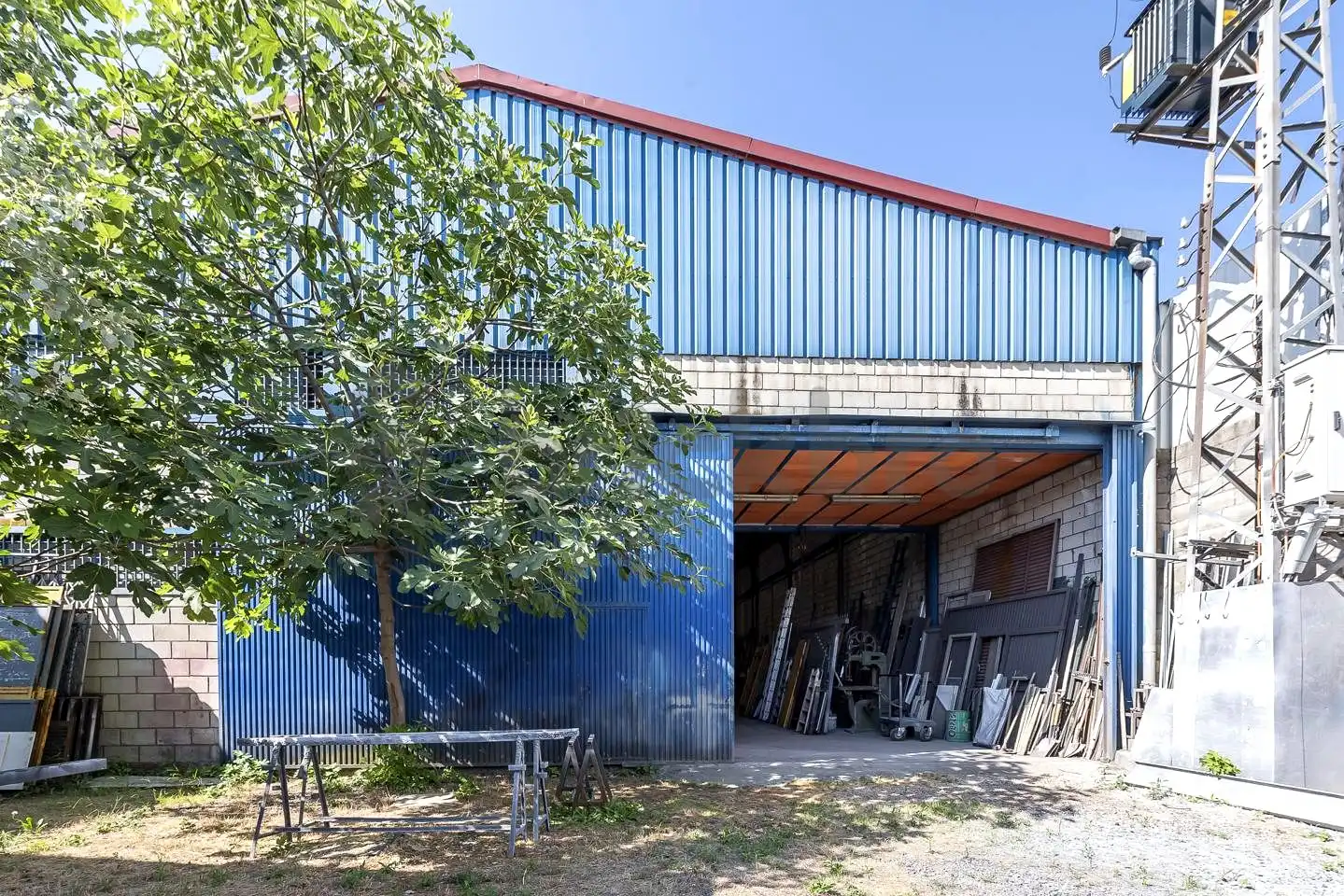 Nave industrial en venta en Francisco Álvarez, Valdecarros