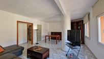 Sala d'estar de Pis en venda en Girona Capital amb Aire condicionat, Calefacció i Traster