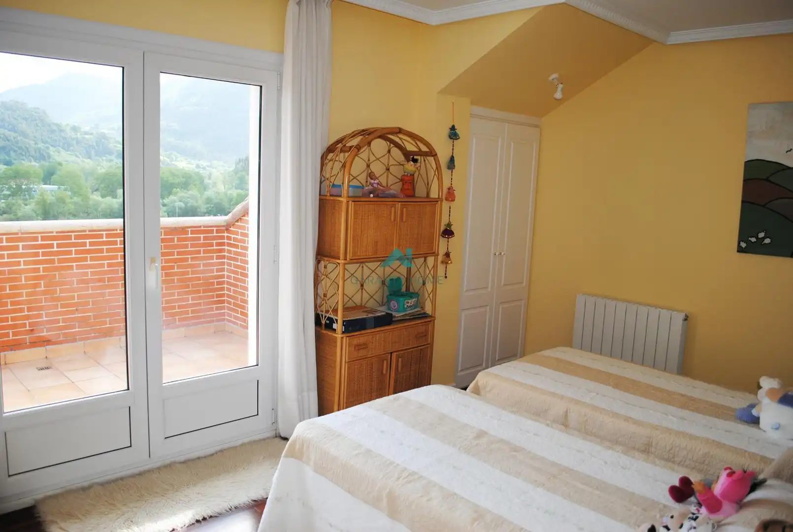 Dormitori de Casa o xalet en venda en Ampuero amb Calefacció, Jardí privat i Terrassa
