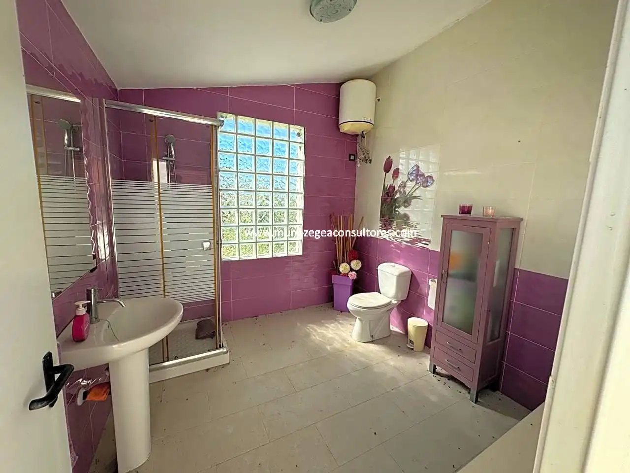 Baño de Casa o chalet en venta en Moriles con Aire acondicionado, Jardín privado y Piscina
