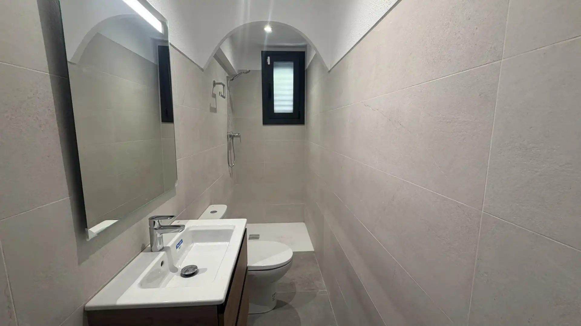 Badezimmer von Haus oder Chalet zur Miete in Breda mit Heizung