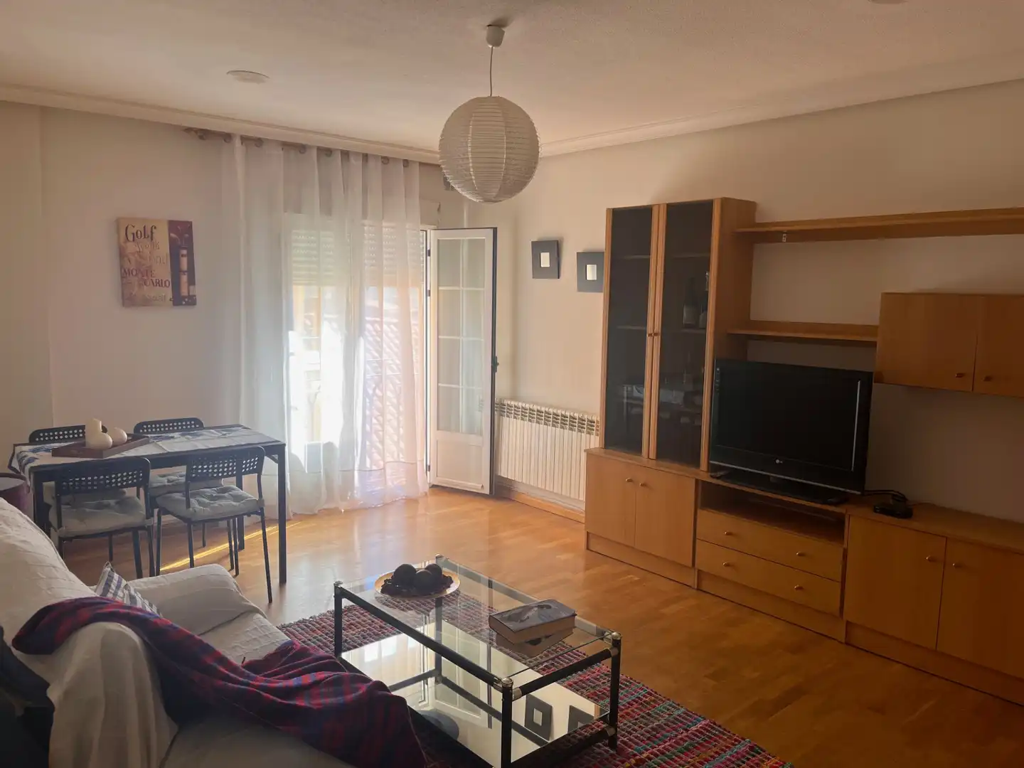 Sala d'estar de Pis en venda en Ávila amb Calefacció, Moblat i Rentadora