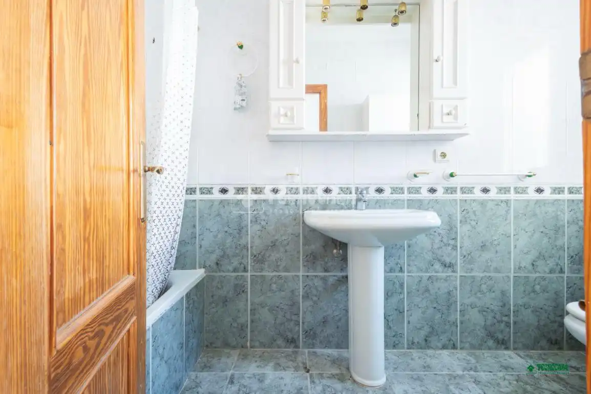 Baño de Piso en venta en Almería con Terraza