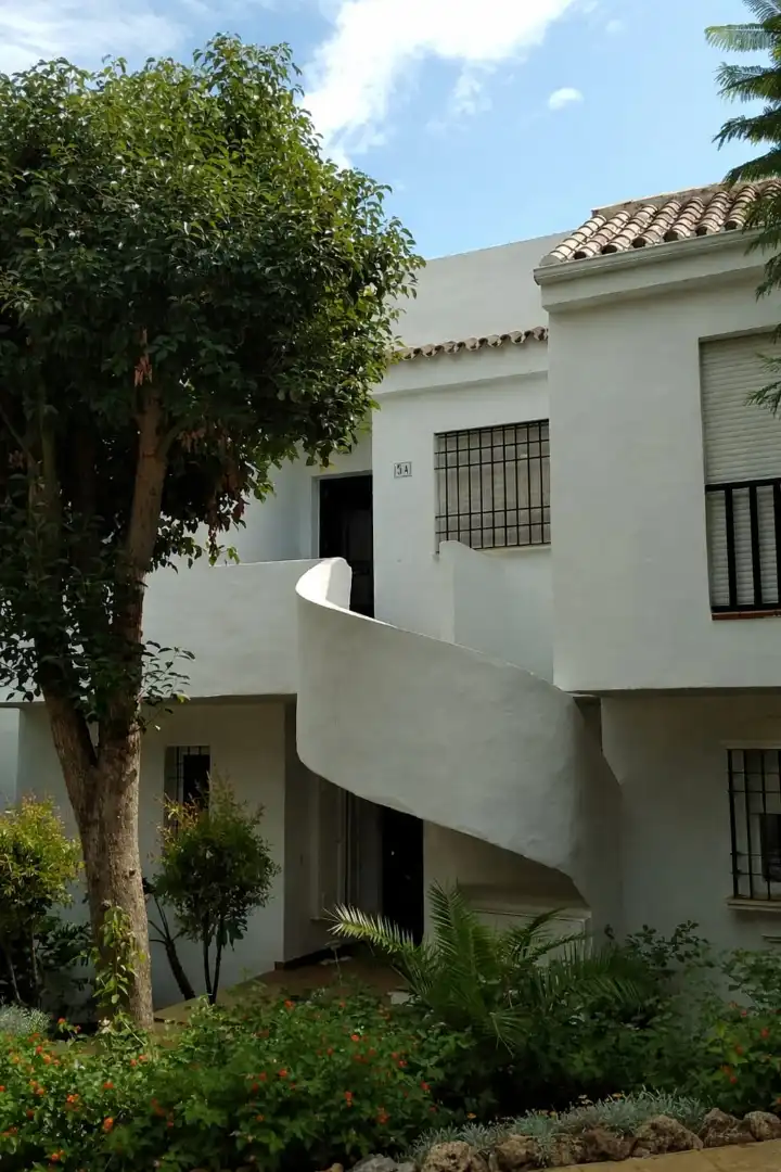 Exterior view of Flat for rent in Marbella  with Air Conditioner, Furnished and Oven