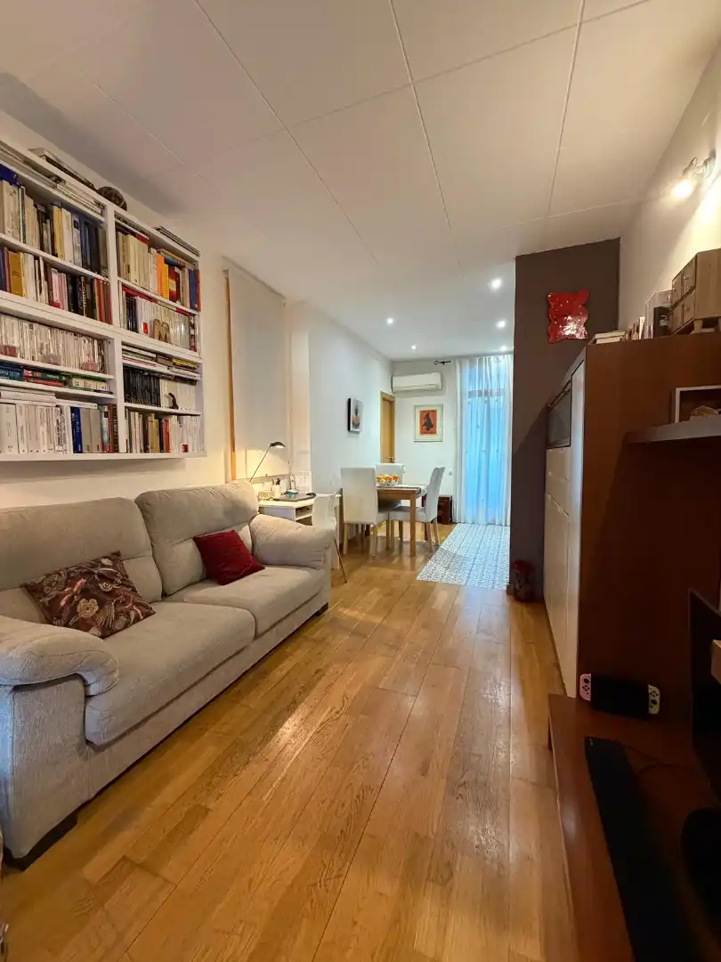 Sala de estar de Piso en venta en Barcelona con Aire acondicionado, Parquet y Trastero