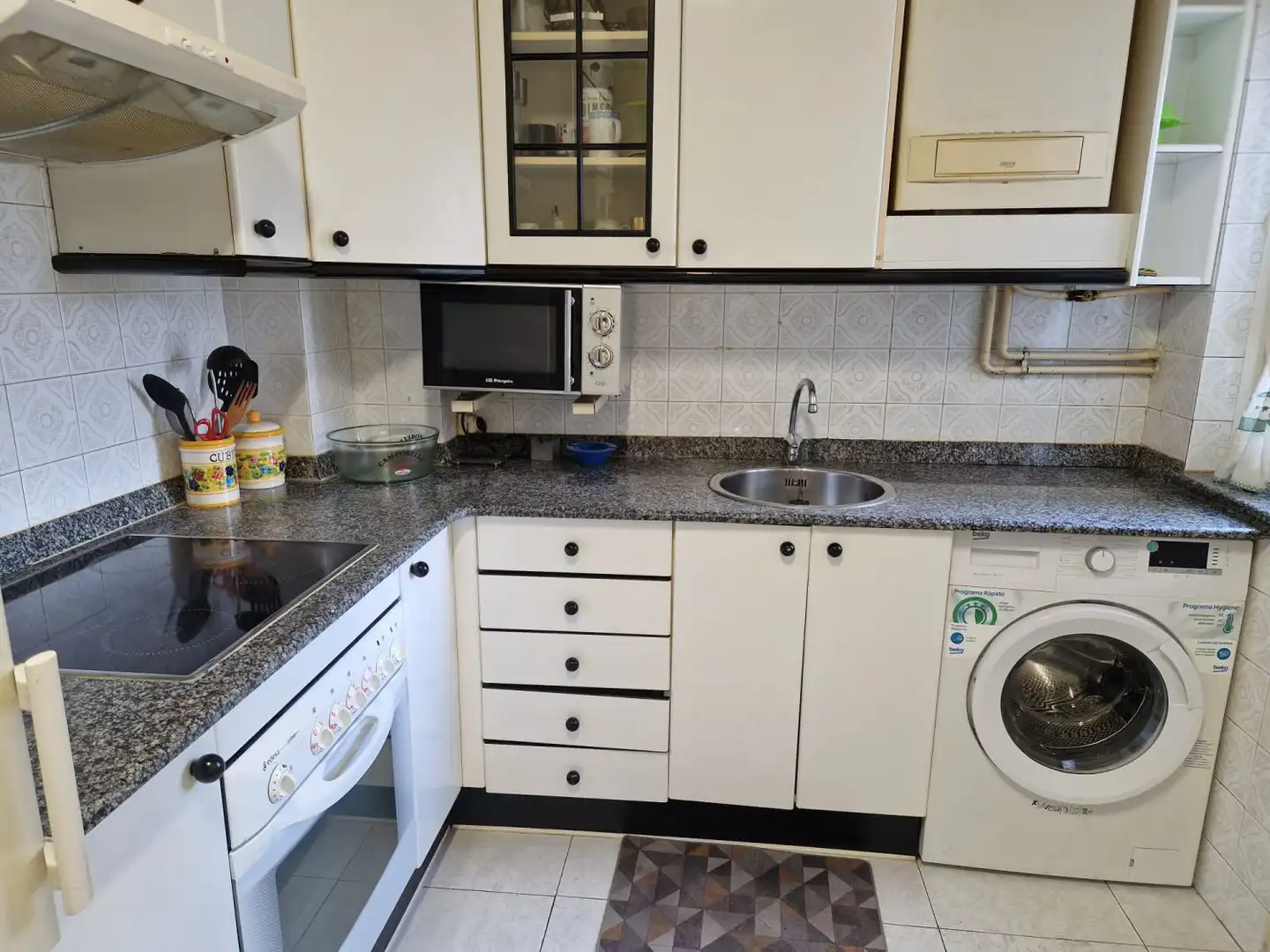 Cuina de Pis en venda en Torrelavega  amb Calefacció i Terrassa