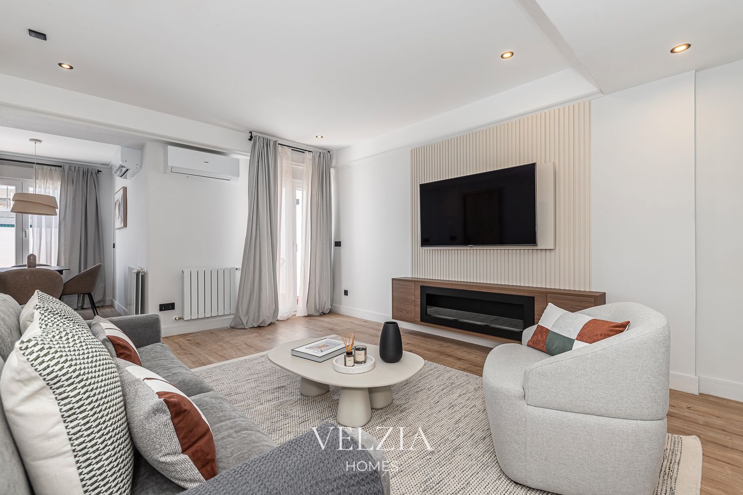 Sala d'estar de Àtic en venda en  Madrid Capital amb Aire condicionat, Calefacció i Terrassa