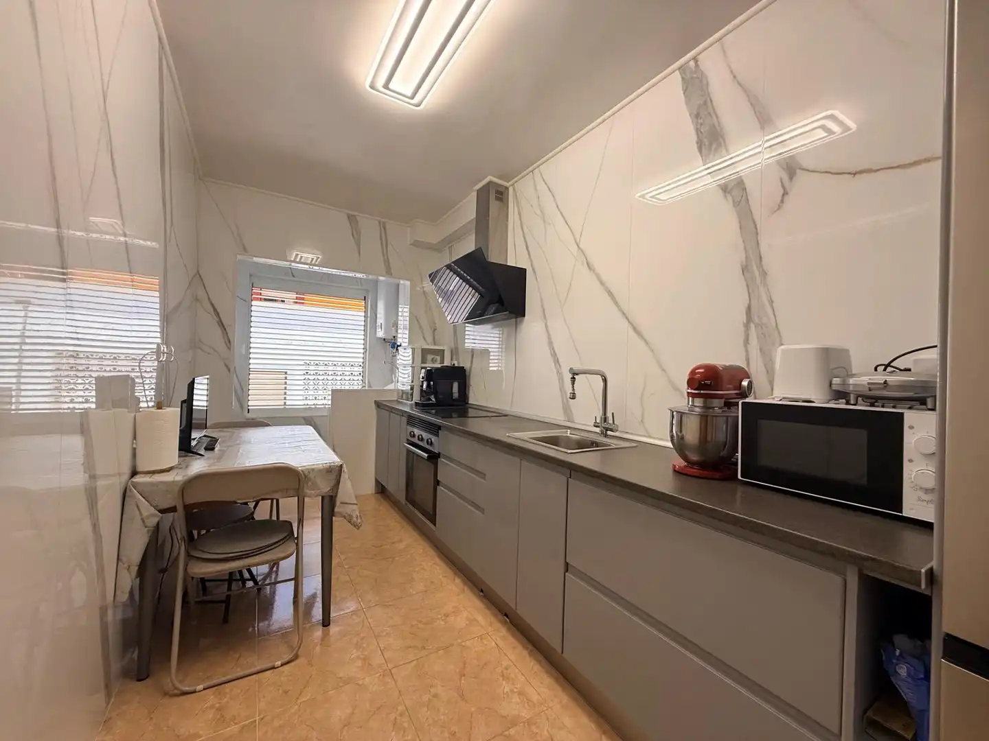 Cocina de Piso en venta en Roquetas de Mar con Amueblado
