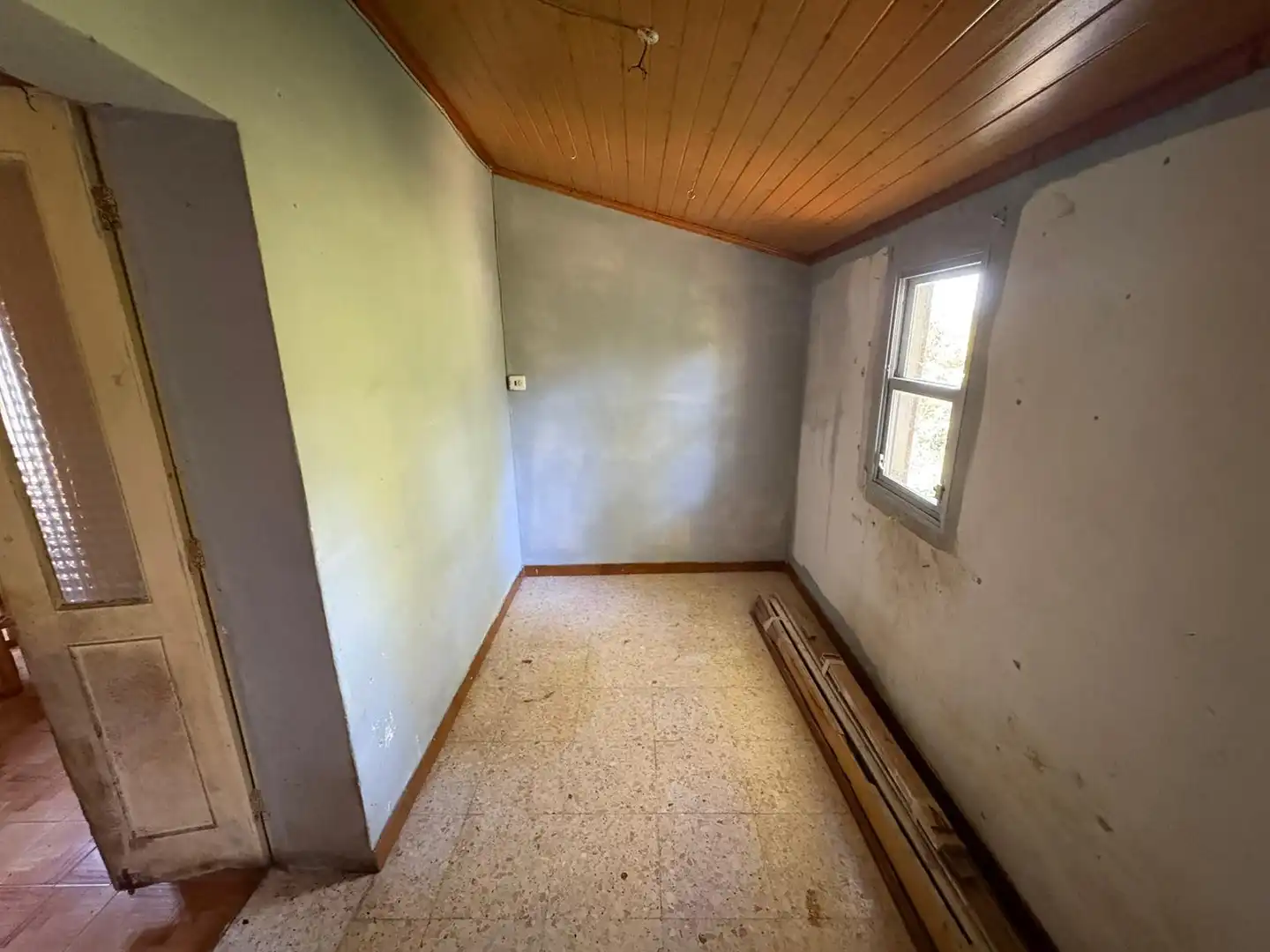 Houses for sale in Covelo  with Storage room and Furnished