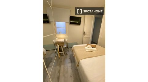 Photo 3 of Room in Sagrada Família, Barcelona Capital
