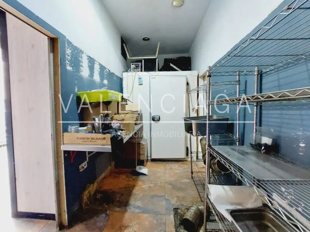 Kitchen of Commercial properties for rent in Donostia - San Sebastián   with Air Conditioner