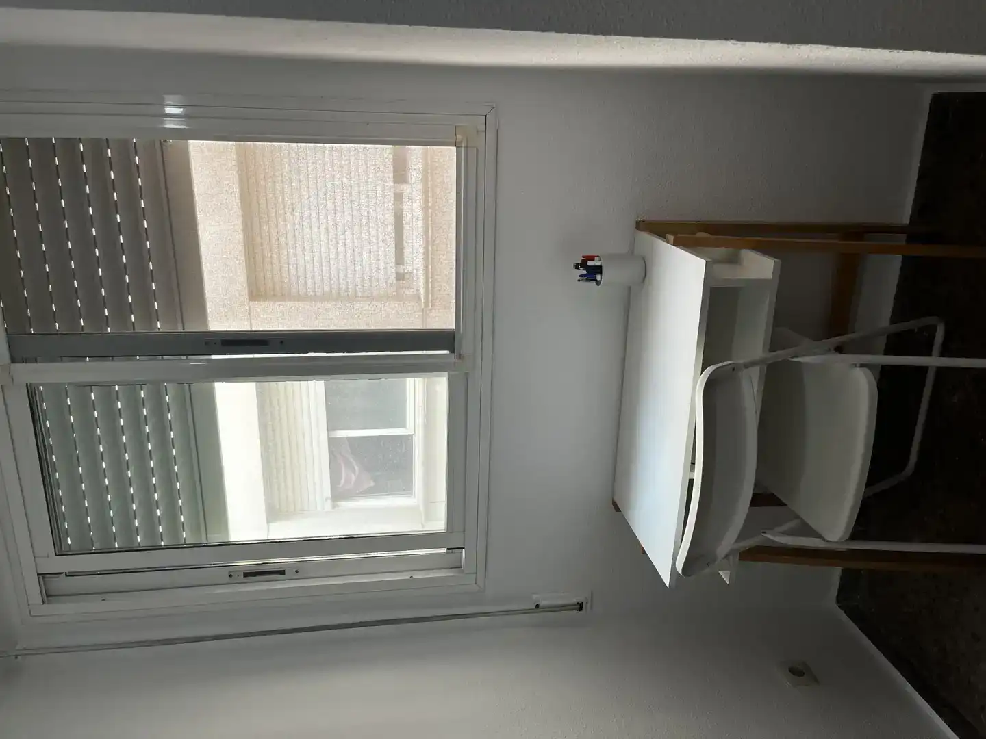Habitación de Piso para compartir en Valencia con Aire acondicionado, Parquet y Amueblado