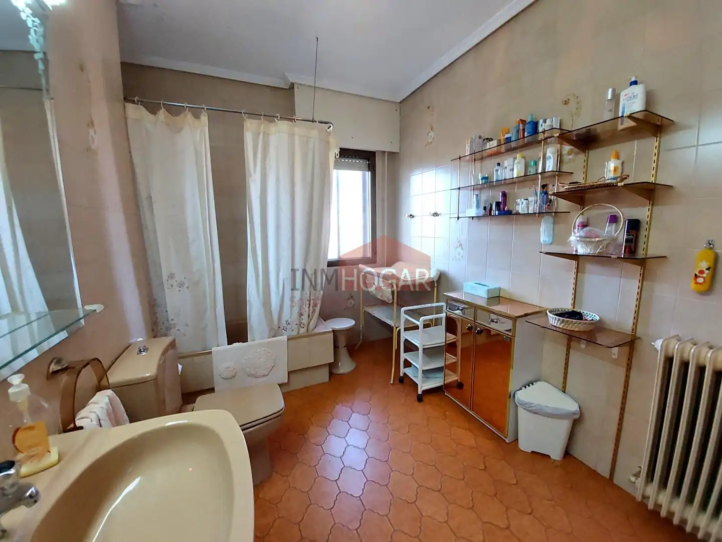 Habitación de Casa o chalet en venta en Ávila con Jardín privado, Trastero y Piscina
