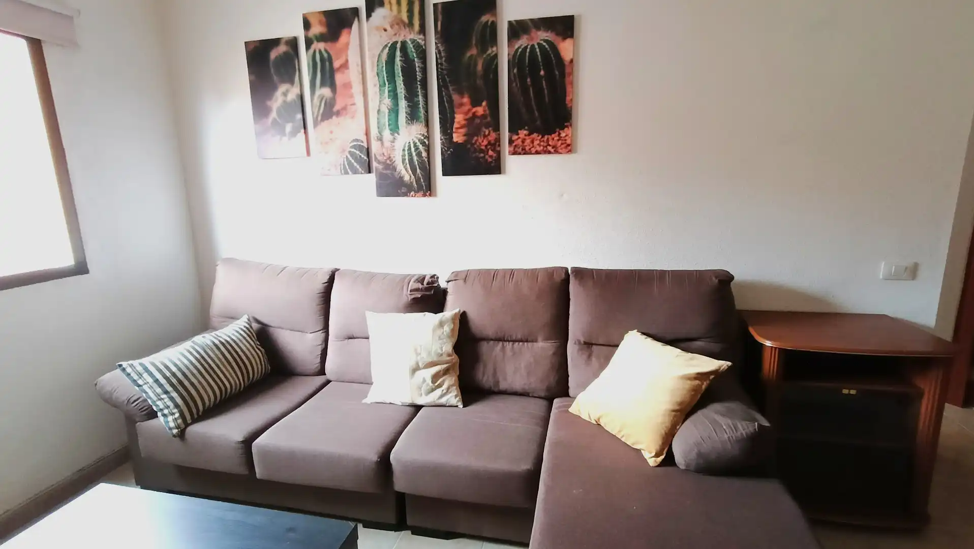 Sala de estar de Piso en venta en  Santa Cruz de Tenerife Capital con Amueblado, Horno y Lavadora