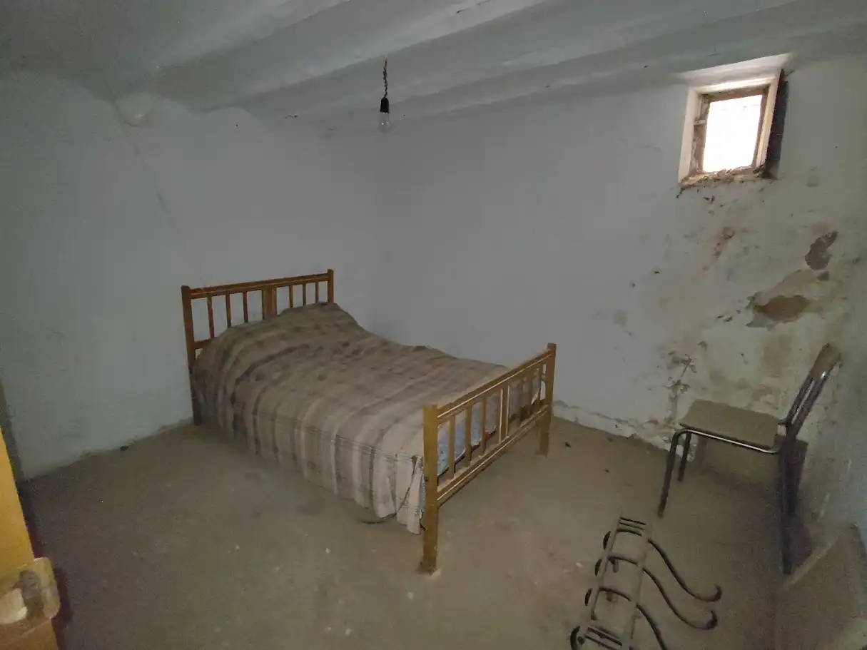 Houses for sale in La Torre d'en Besora  with Furnished