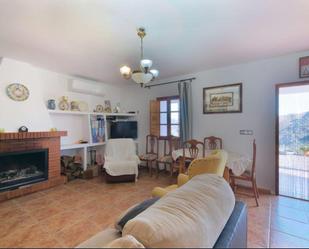 Living room of House or chalet for sale in Comares  with Air Conditioner, Heating and Terrace