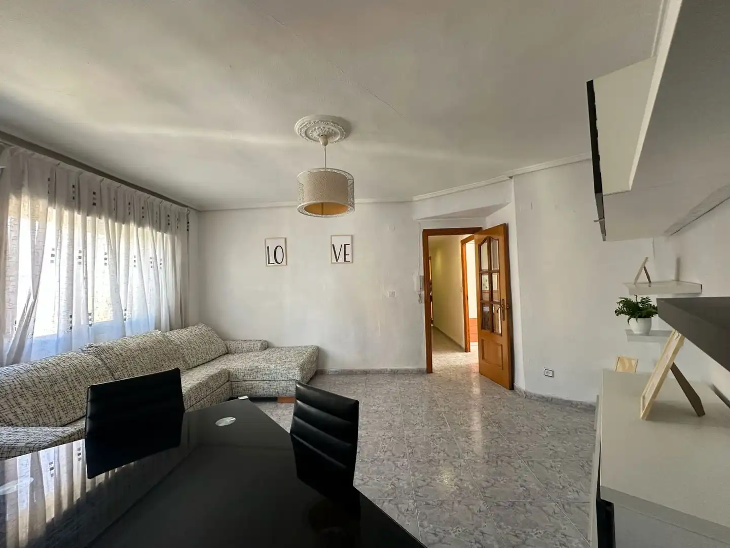 Living room of Flat for sale in Torrent  with Air Conditioner and Balcony