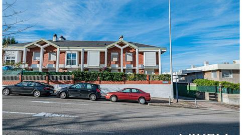 Photo 3 of Single-family semi-detached for sale in Alisal - San Román, Cantabria