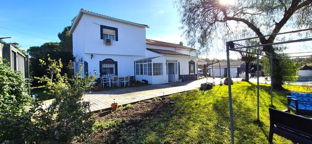 Casa-chalet en Venta en Lugar Lebratos en Dehesilla de Calamón - Campomanes