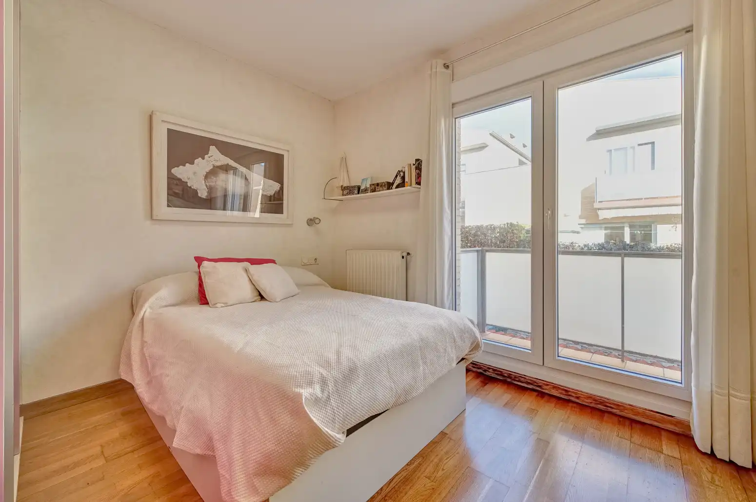 Bedroom of Detached homes for sale in Beriáin, Navarra