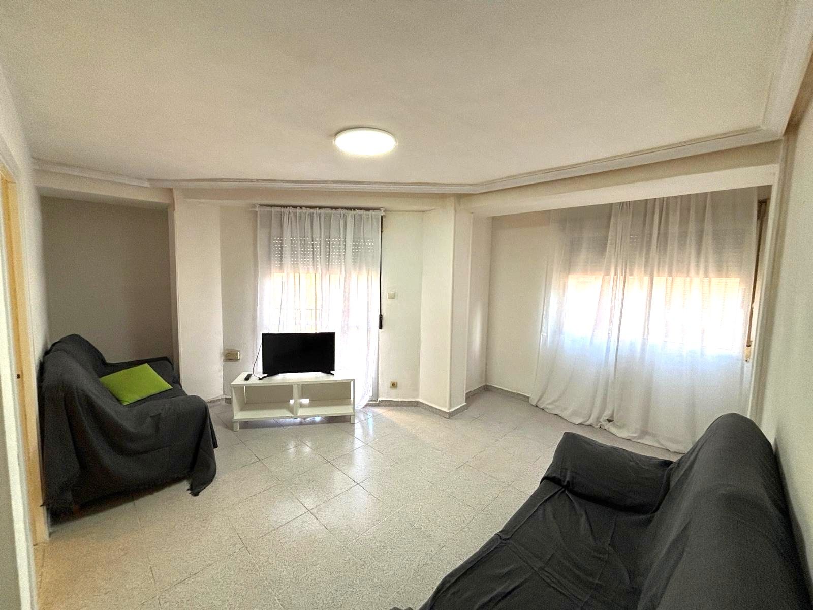 Bedroom of Flat to share in  Murcia Capital  with Furnished, Oven and Washing machine