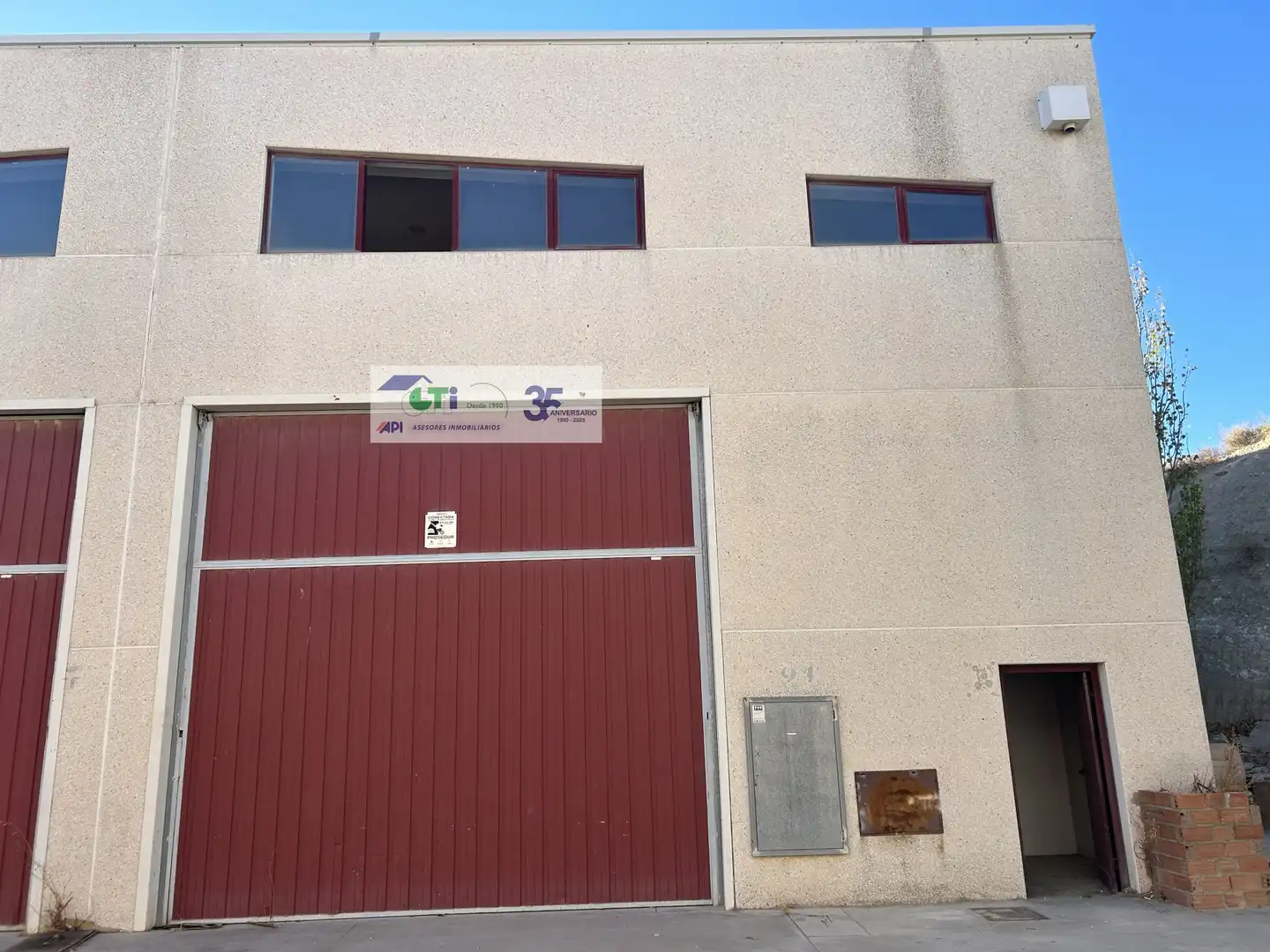 Nau industrial en venda a C/ PEÑA OROEL