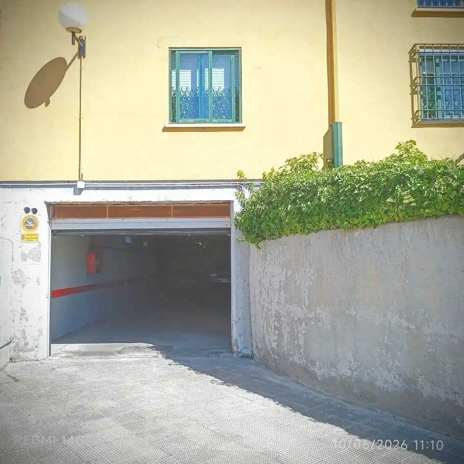 Parkplatz von Wohnung zum Verkauf in San Lorenzo de El Escorial mit Heizung und Abstellraum