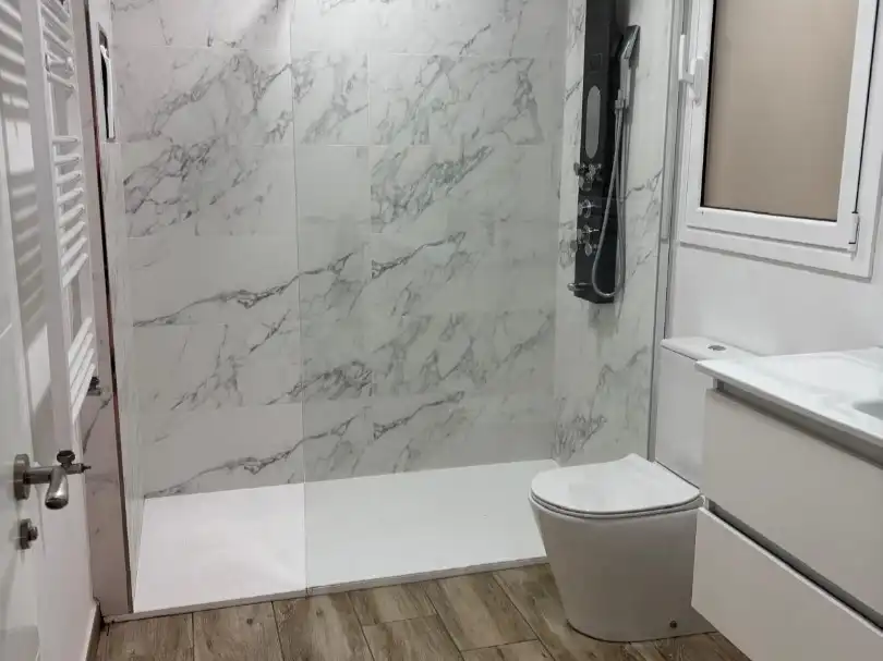 Flat with lift for sale in C/ Joan XXIII 1, imagen 4